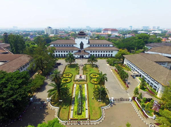 Fasilitas Sekolah